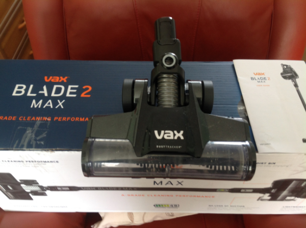 Vax blade 2 discount max 40v review