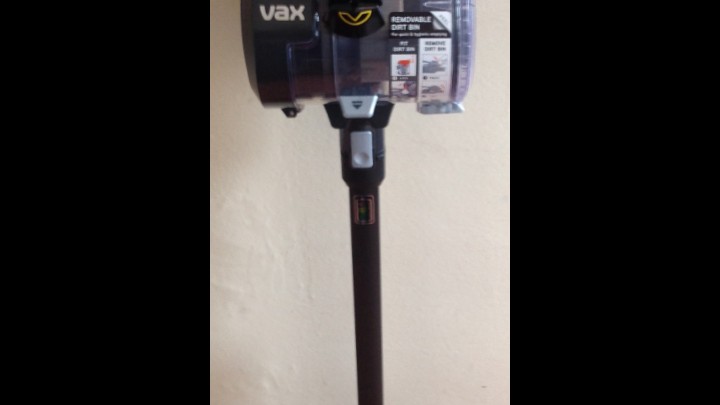 Reviewing The Latest Vacuum From Vax - Blade 2 Max 40V Cordless
