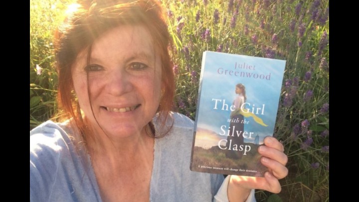 Readers Reviews Of The Silver Clasp By Juliet Greenwood